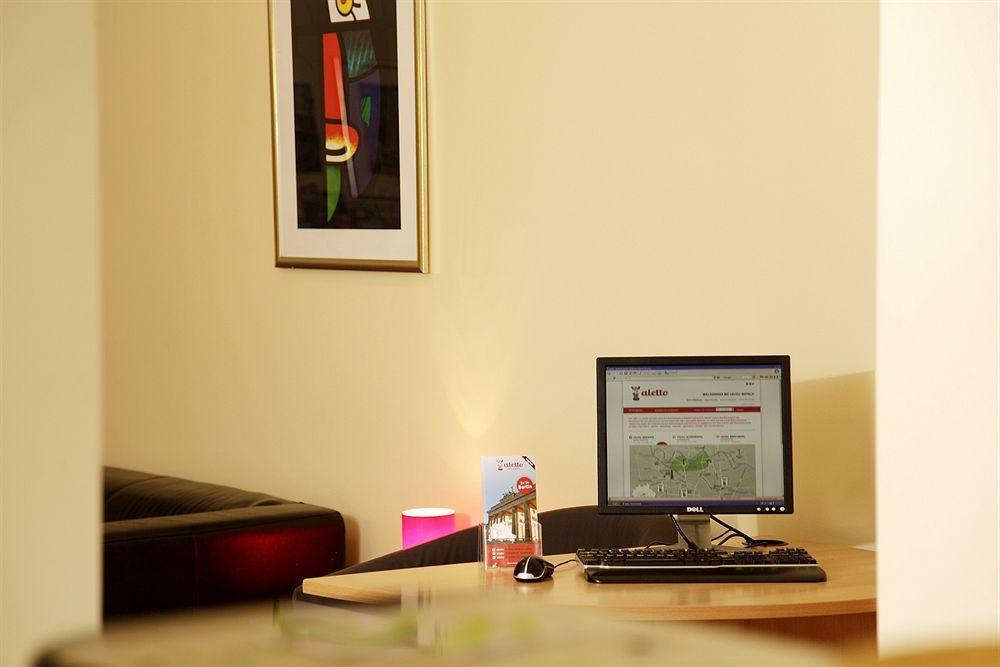 Acama Hotel & Hostel Schoeneberg Berlin Zewnętrze zdjęcie